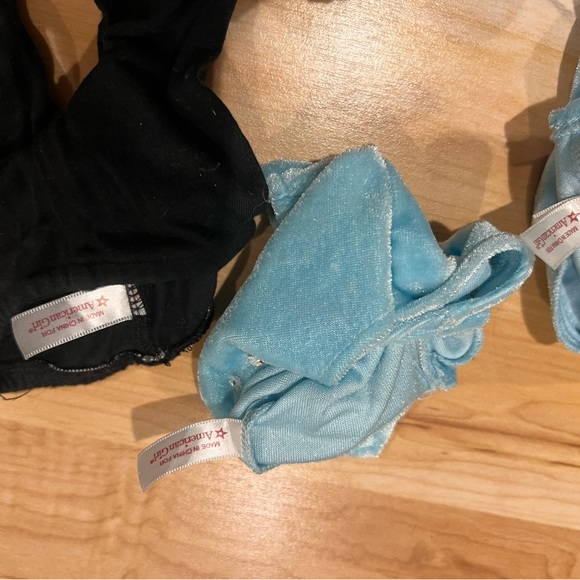 American Girl Ice Skating Outfit - Picture 3 of 3